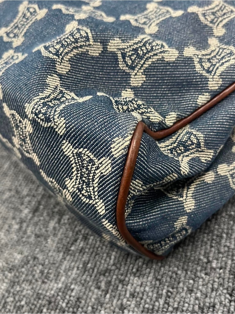 Celine blue denim macadam canvas small tote bag - Picture 6 of 9